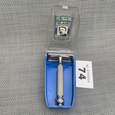 Vintage Gillette Safety Razor  Very Clean! In Case