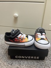 Baby Converse All Star Size UK3 Euro 19 excellent used condition barely worn