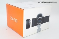 SONY ZV-E10 MIRRORLESS CAMERA & SONY E PZ 16-50mm F3.5-5.6 OSS LENS #0551