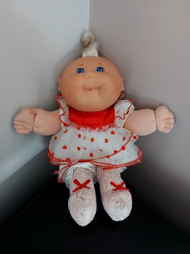 Vintage mattel first - mattel, edition
