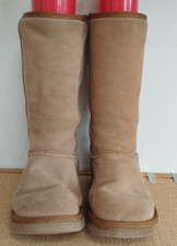 Ugg Australia Women's  Classic Tall Sheepskin Chestnut Boots size  W9 /UK 7 USED
