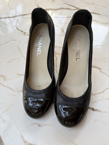 Chanel court shoes black - chanel,