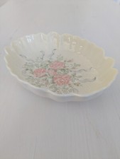 Hadida Fine Bone China Soap Dish