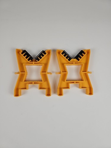 Pair groove sawhorse - of,