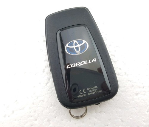 Toyota corolla button - 2,