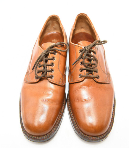 Dapper dresser alert - dresser, cheaney