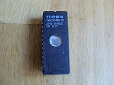 27C64 EPROM UV Erasable