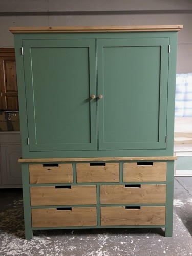 New large painted kitchen - new,