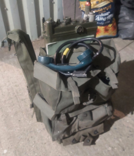 Larkspur army military radio - larkspur,