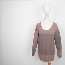 OSKA Women's Scoop Neck Brown