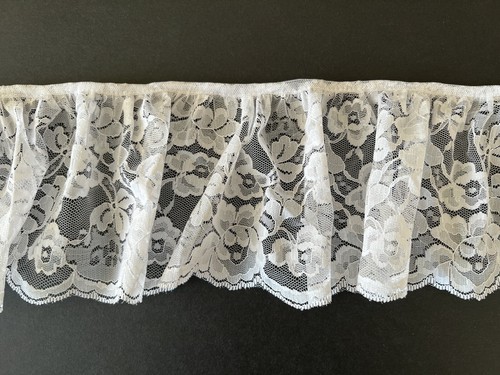 Yards vintage ruffle - 3,