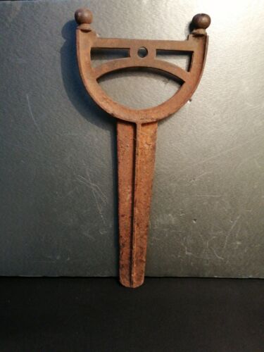 Complete antique cast - antique,
