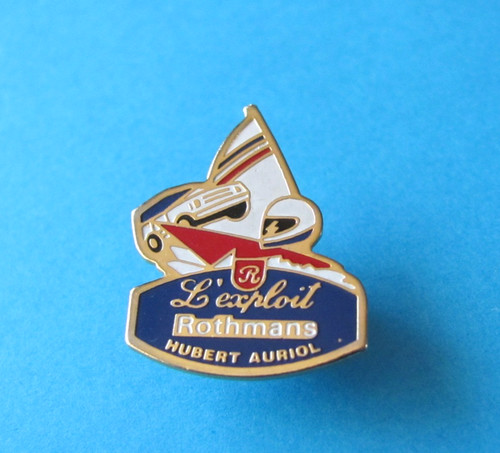 Rothman racing pin badge - rothman's,