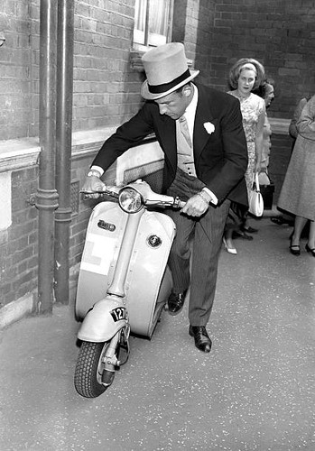 Stirling moss starts - starts, up