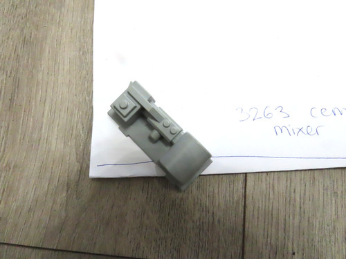 Playmobil cement mixer engine