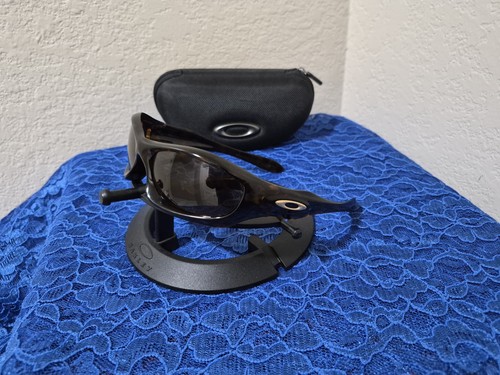 Oakley monster dog - oakley,