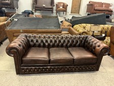 Chesterfield Brown Real