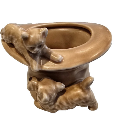 Vintage sylvac beige - beige, on
