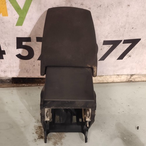 Skoda octavia mk3 - skoda, armrest