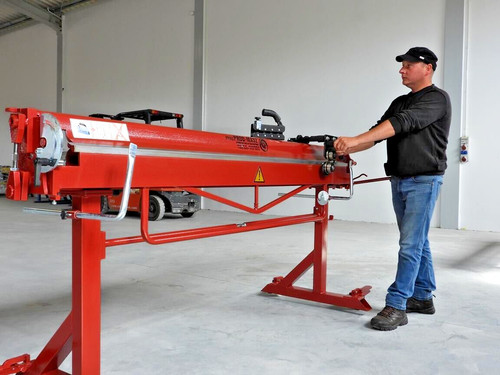Portable sheet metal folder