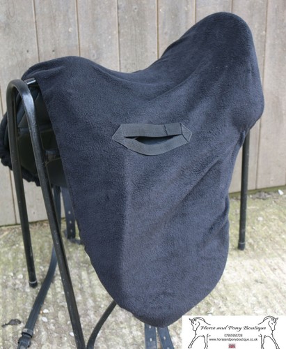 Ride black fleece - on, saddle