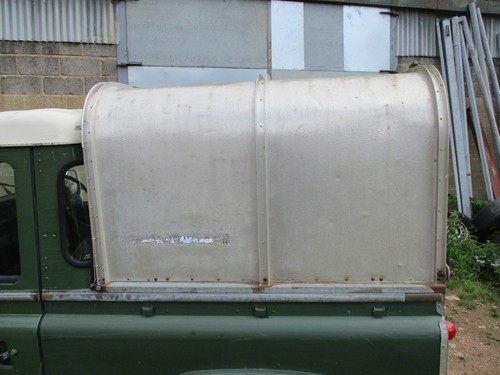 Land rover defender - land, ifor