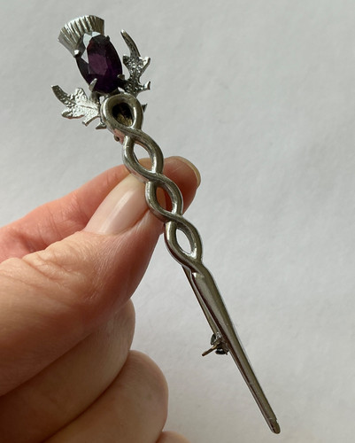 Vintage celtic brooch - vintage,
