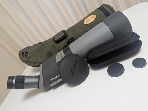 Mint case kowa - w/case],