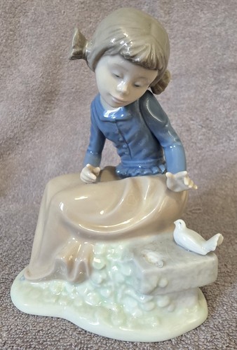 Nao lladro girl with - lladro,