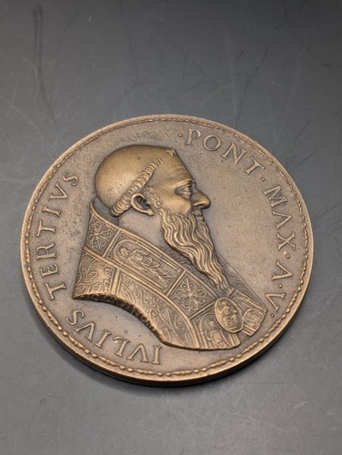 Pope julius iii medal - pope,