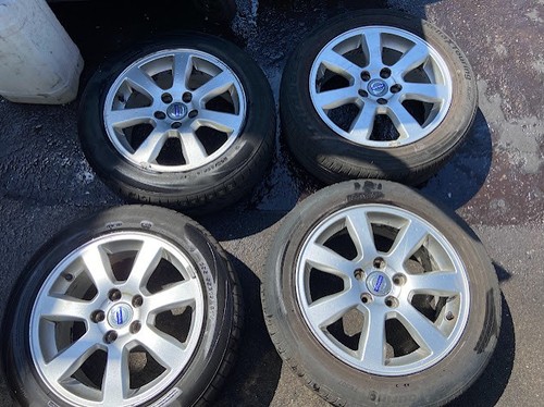 2011 volvo v60 - volvo, 16"