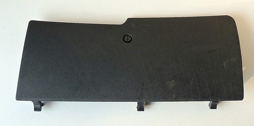Peugeot 306 fuse cover - fuse,