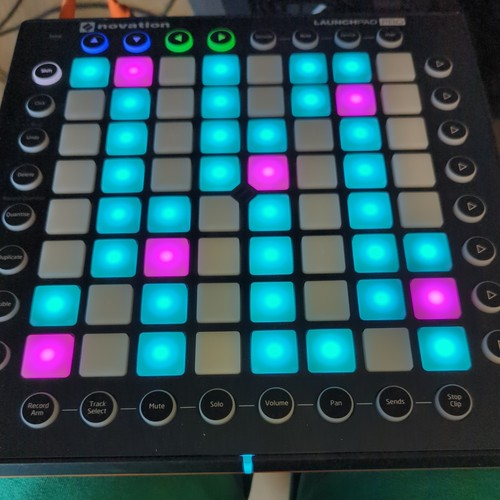 Novation launchpad pro pad - launchpad, 64-pad