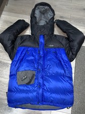 Rare Rab Neutrino Extreme