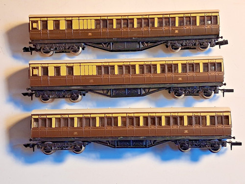 Graham farish gauge three - n,