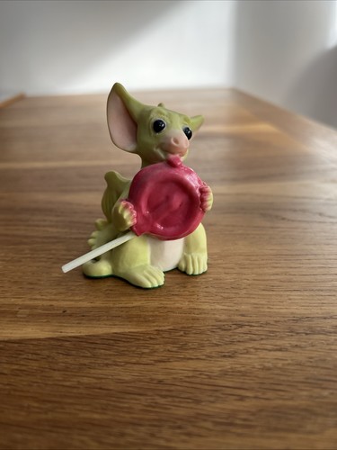 Pocket dragon figurine - pocket,