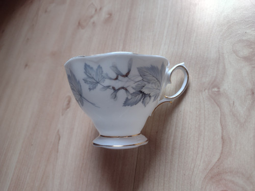 Vintage royal albert silver - albert,