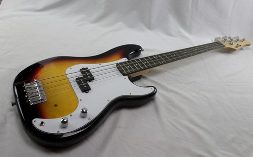 Bass guitar rockjam - p,