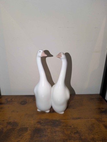 Lladro two geese - geese, 8039/