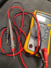 fluke 115 true rms multimeter