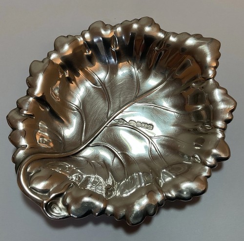 Solid silver trinket - silver,
