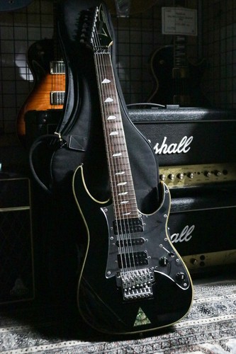 Ibanez universe uv777p - ibanez, 1998