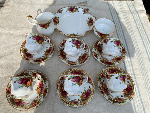 Royal albert country - albert, roses