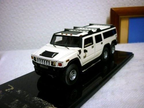 Hummer limousine white 43 - hummer,