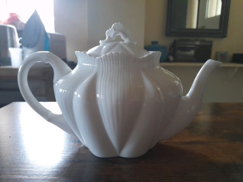 Shelley dainty white - shelley, teapot