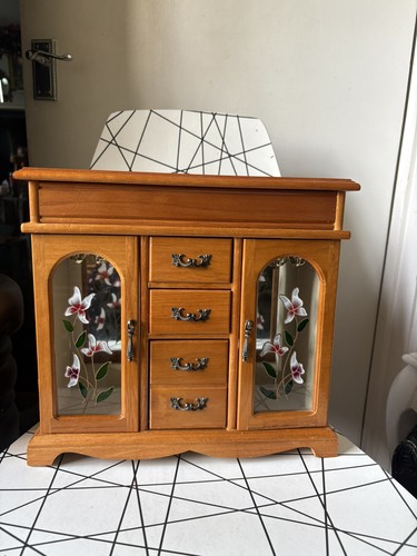 Vintage wood jewellery box - vintage,