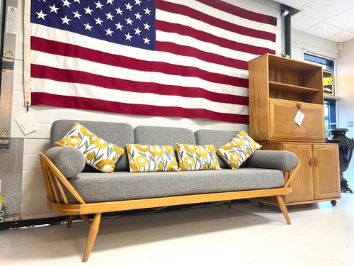Ercol 355 studio couch day - 355,,