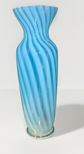 Antique vaseline glass - vaseline,
