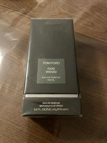 Tom ford oud wood eau - ford,