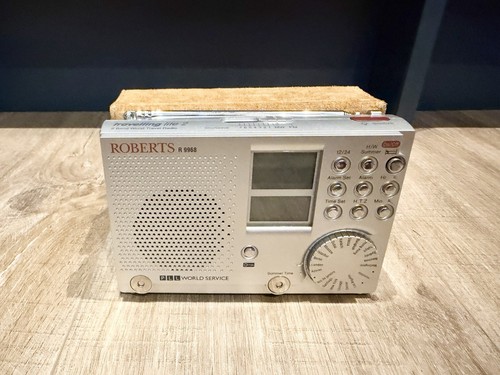 Roberts r9968 radio - radio, travelling